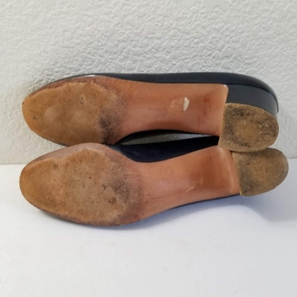 Salvatore Ferragamo Italy Navy Leather Pumps 7AA - Picture 7 of 8